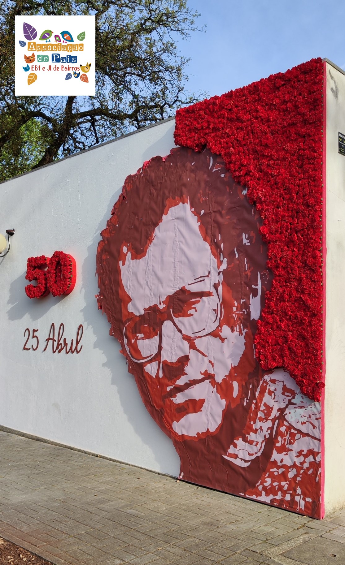 Capa Oficial do Evento Mural de Celebração dos 50 anos do 25 de Abril