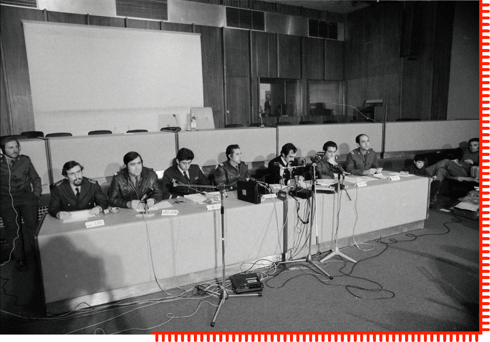 Conferência de imprensa da Comissão Coordenadora do MFA, 31 de dezembro de 1974. Fonte: ANTT, EPJS