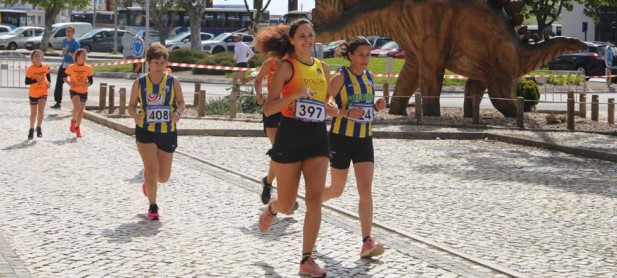 Capa do Evento 31ª edição Correr Abril | Comemorações do Cinquentenário do 25 de Abril | Município da Lourinhã