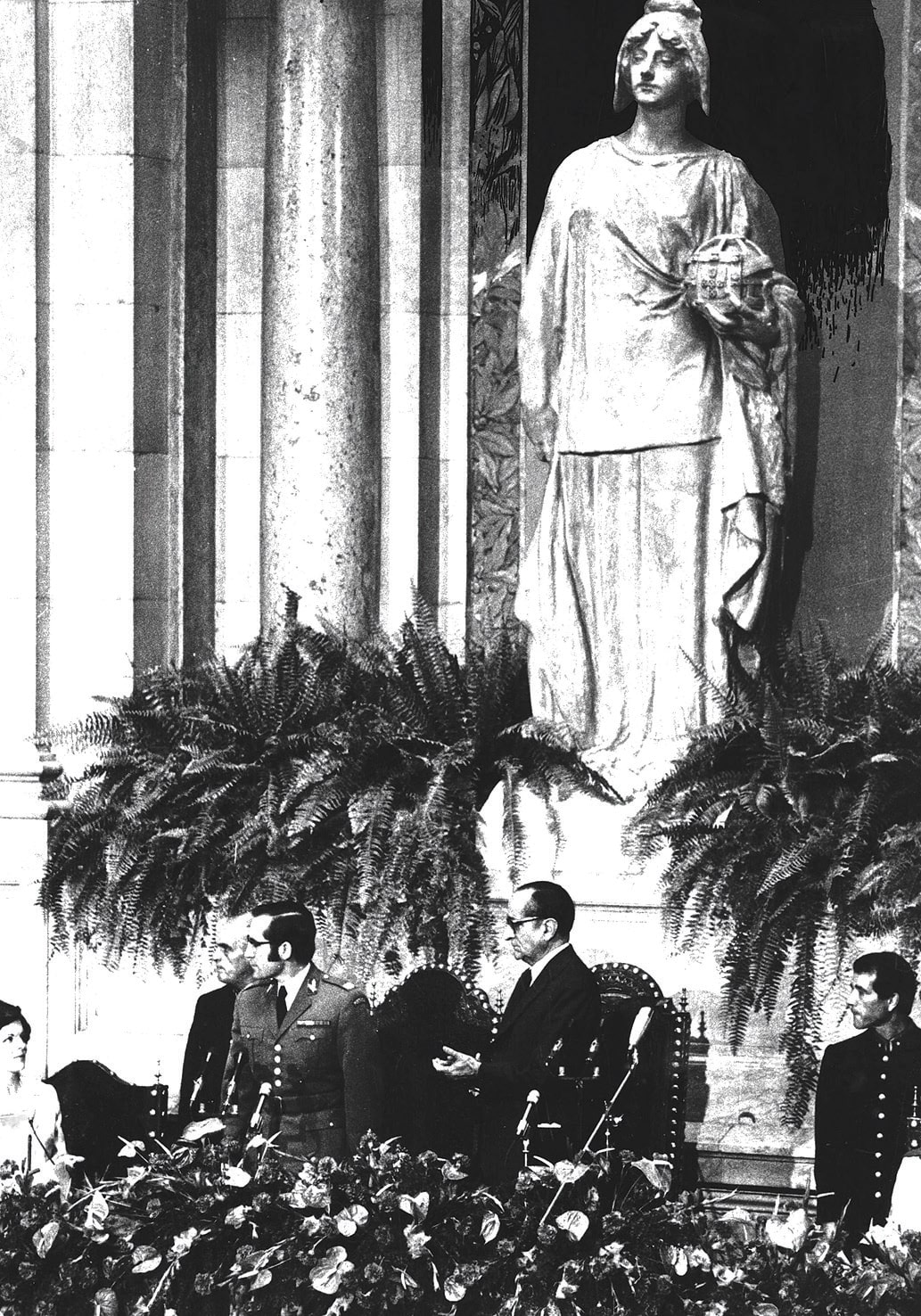 Tomada de Posse de Ramalho Eanes como Presidente da República. Lisboa, 14 de julho de 1976. AHPR.