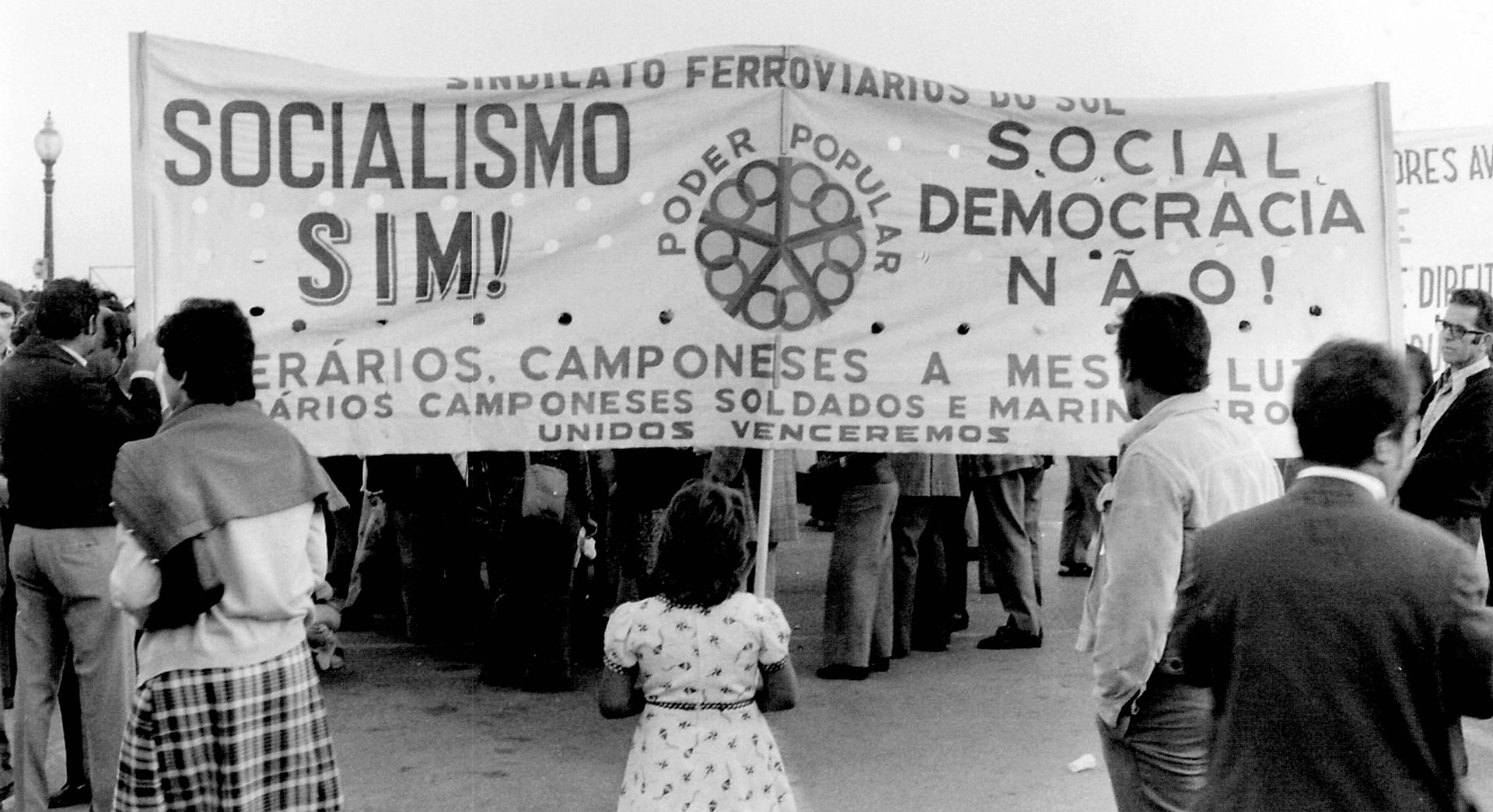 Manifestação dos trabalhadores e operários, em Lisboa. 11 de setembro de 1975. Fonte: CPF, Stefano Pacini